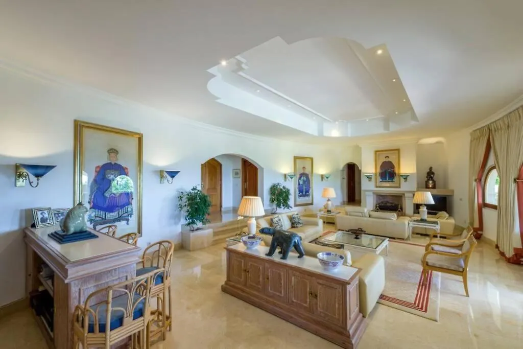 Palatial Villa In Hacienda Las Chapas, Μαρμπέλλα